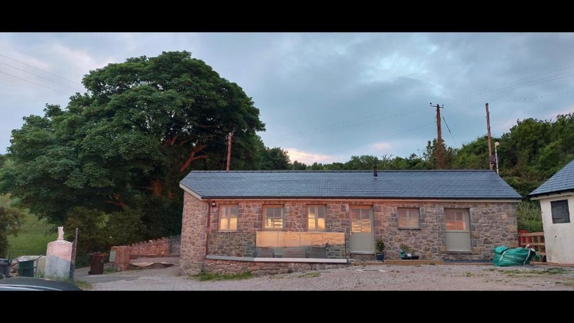 Bryn Goleu Bed & Breakfast 4*
